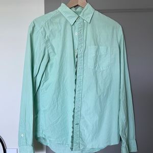 Gap men’s light green stripes 100% cotton button down, size medium